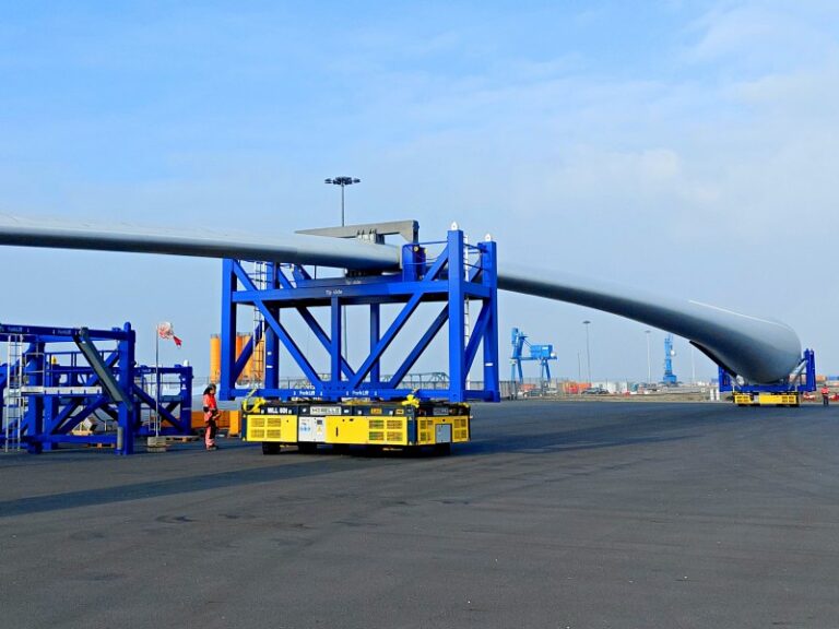 60 T + 60 T - Transport de pales d'éoliennes - OMNI-E